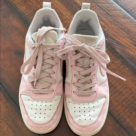Nike Pink and White Sneakers - Picture 2 of 12